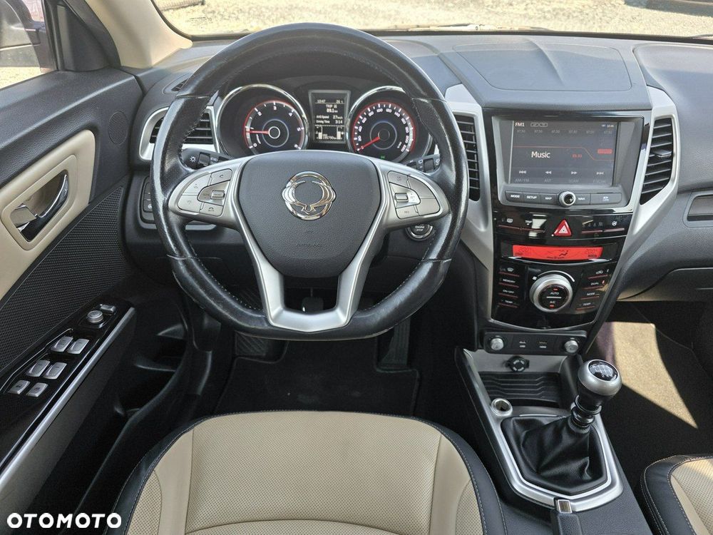 SsangYong/KGM Tivoli 1.6 D Crystal Base - 4