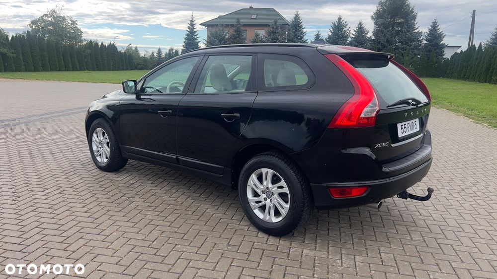 Volvo XC 60 D5 AWD RDesign - 17