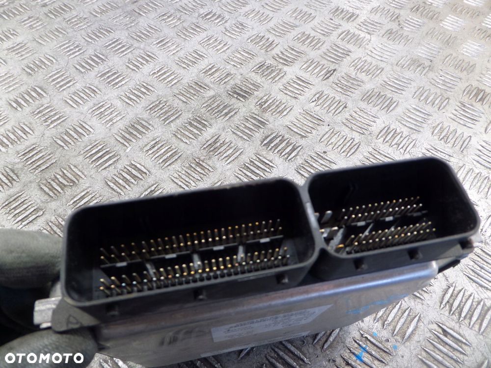 a6511501879 komputer sterownik silnika mercedes vito w639 2.2 cdi - 2