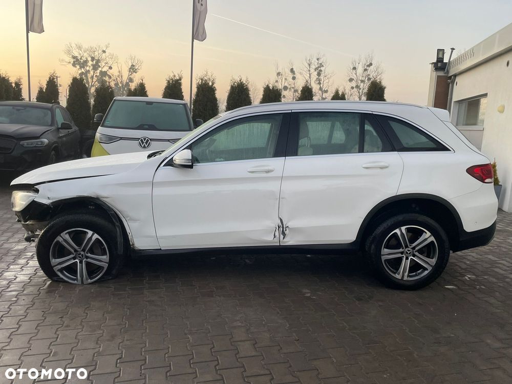 Mercedes-Benz GLC 220 d 4Matic 9G-TRONIC Exclusive - 5