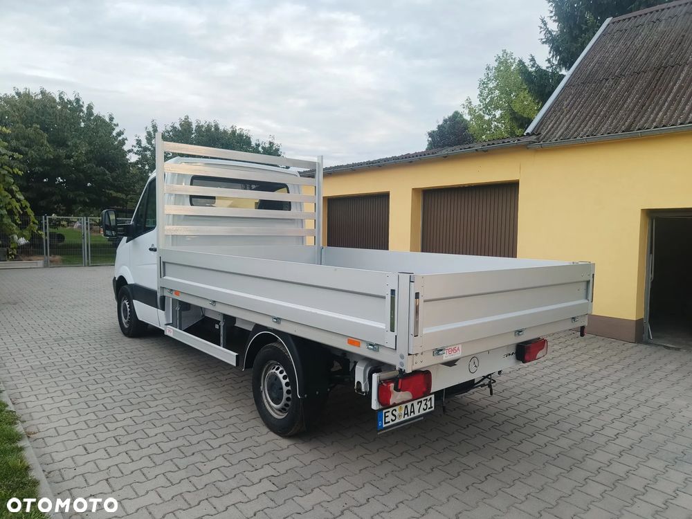 Mercedes-Benz Sprinter - 6