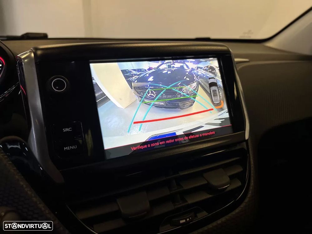 Peugeot 2008 1.2 PureTech GT Line - 21