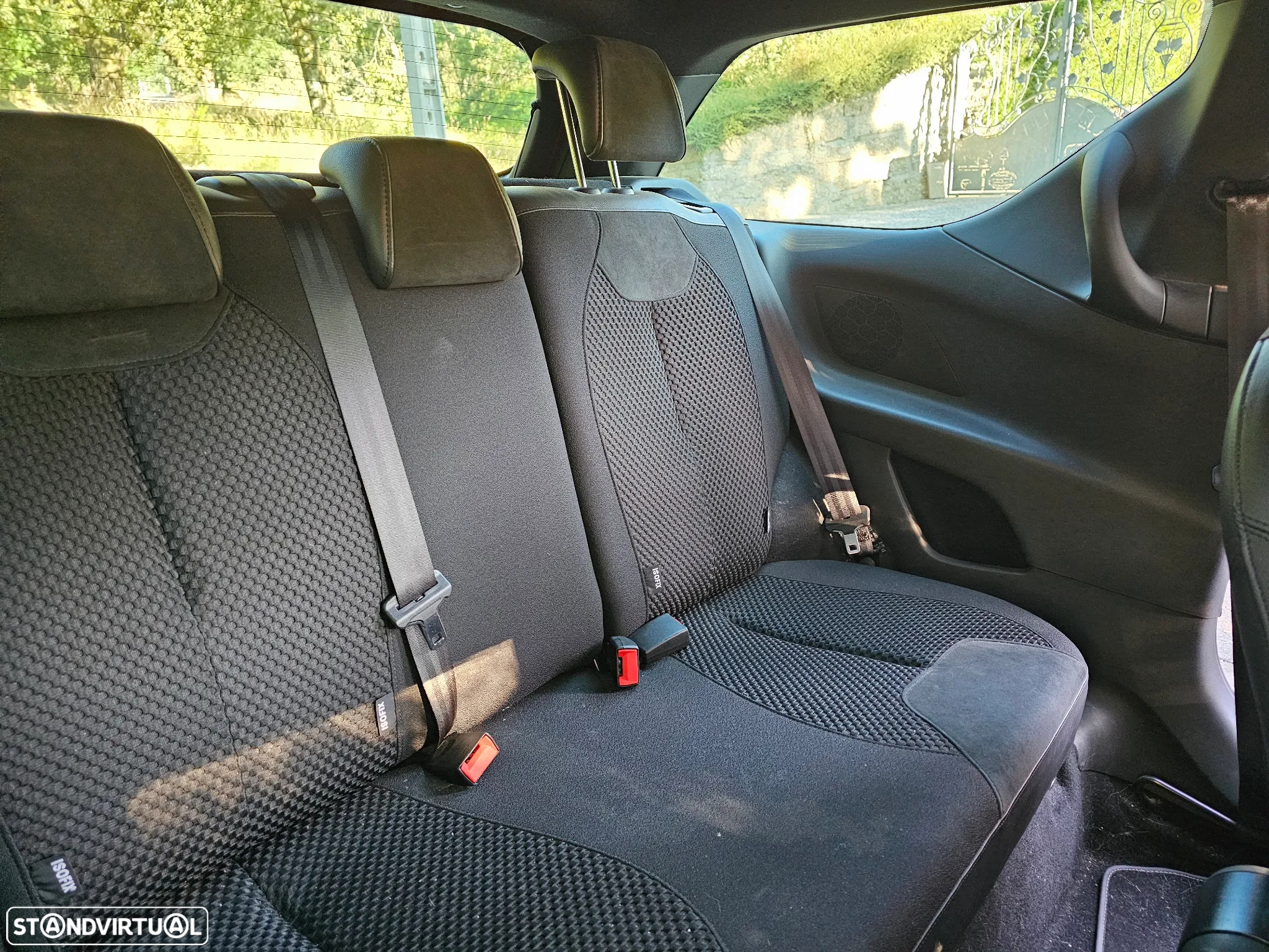 Citroën DS3 1.6 BlueHDi Sport Chic - 24