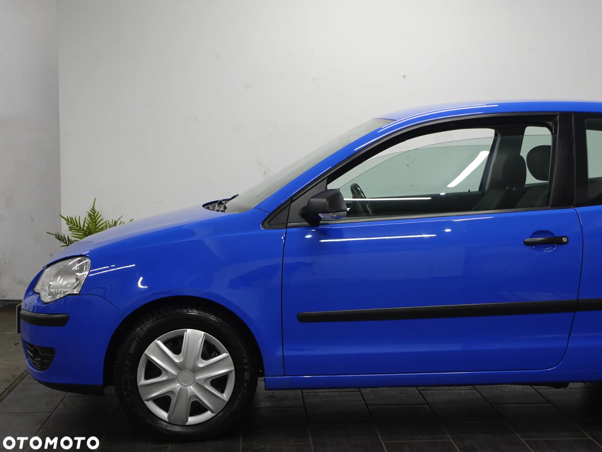 Volkswagen Polo 1.2 Tour - 18