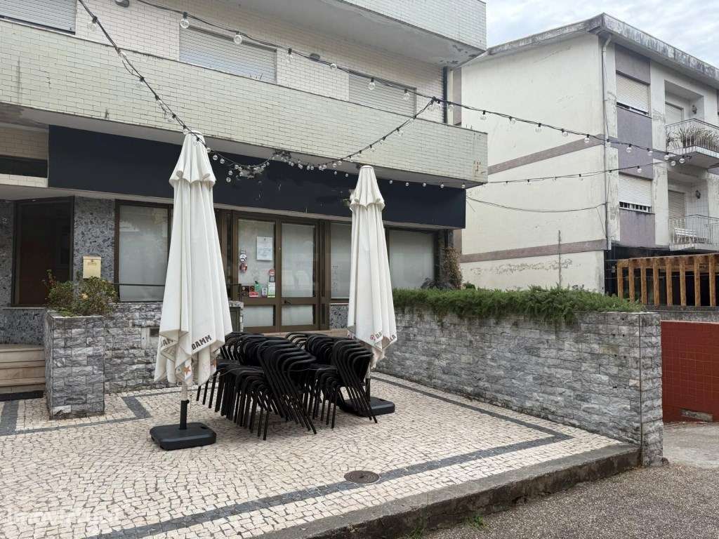 Loja no centro da cidade, destinada a comércio, com licença para re... - Grande imagem: 2/5