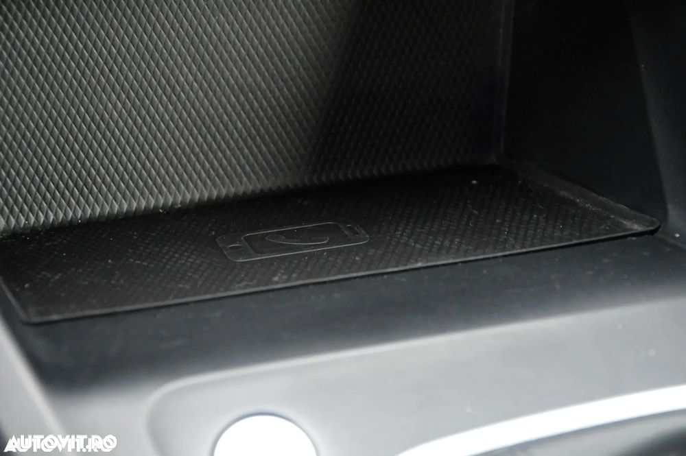 Volkswagen Golf - 13