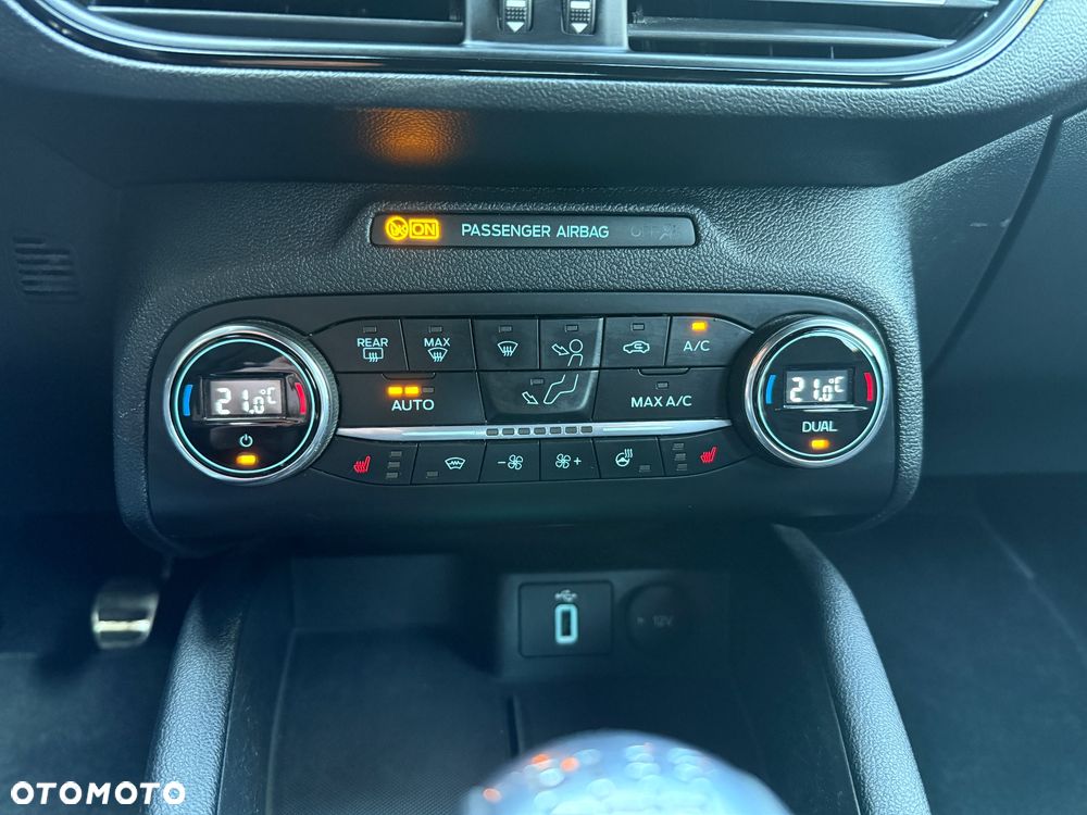 Ford Focus 1.5 EcoBoost STart-Stopp-System ST-LINE - 14