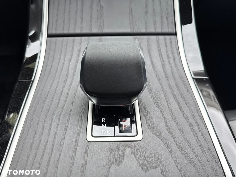 Land Rover Range Rover Velar 2.0 D200 mHEV S - 13