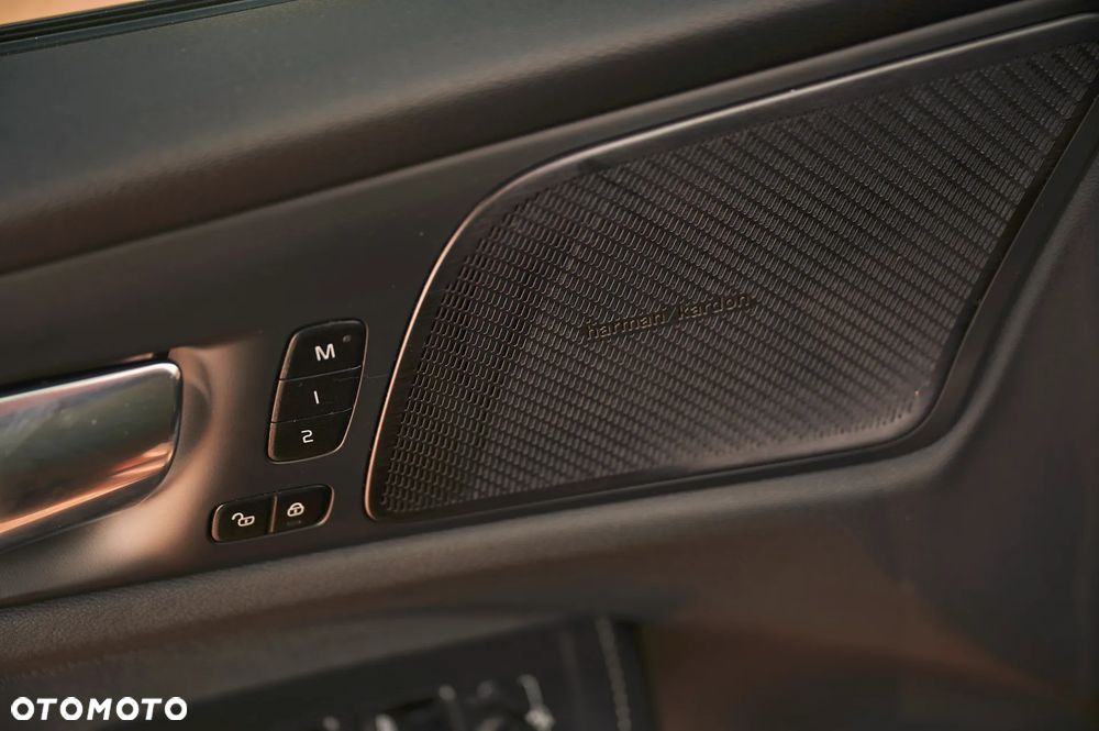 Volvo S60 B4 B Geartronic RDesign - 26