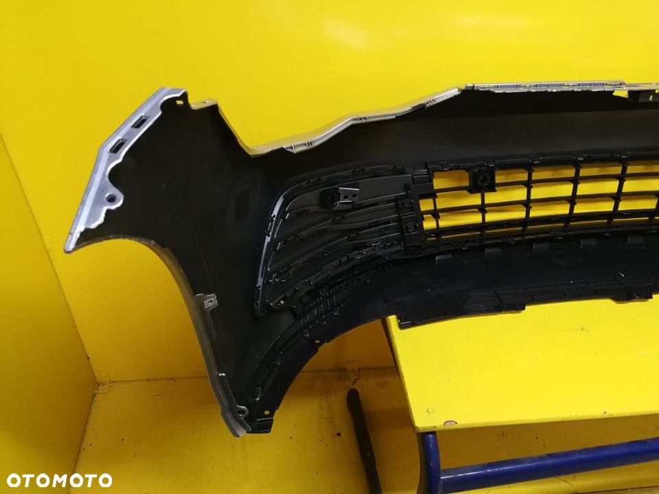 VW GOLF VIII ZDERZAK HIGHLINE GRILL ATRAPA 5H0807221A - 5