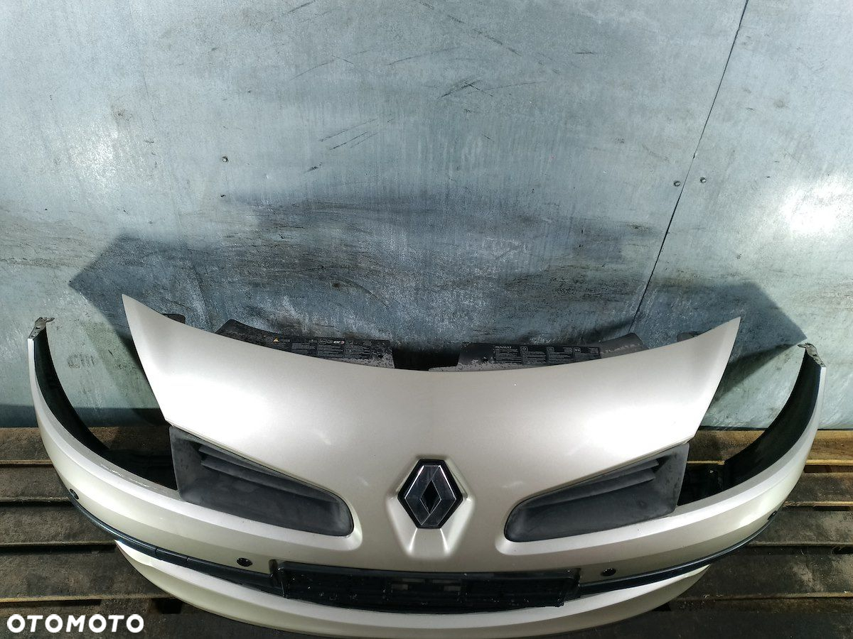 ZDERZAK PRZÓD RENAULT CLIO III ( 05-09 ) - 7