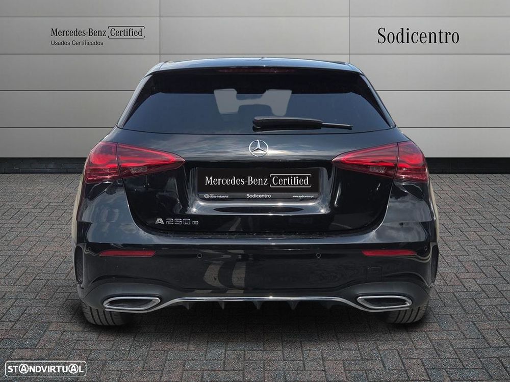 Mercedes-Benz A 250 e 8G-DCT AMG Line Advanced Plus - 9