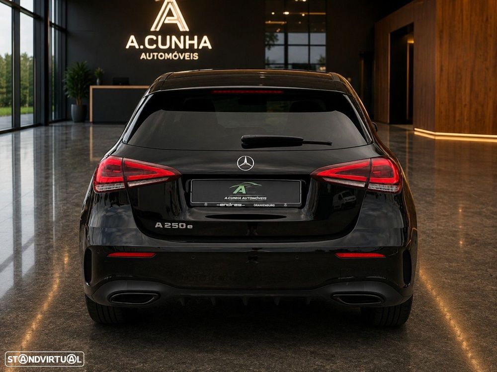 Mercedes-Benz A 250 e AMG Line - 6