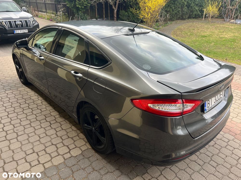 Ford Fusion - 3