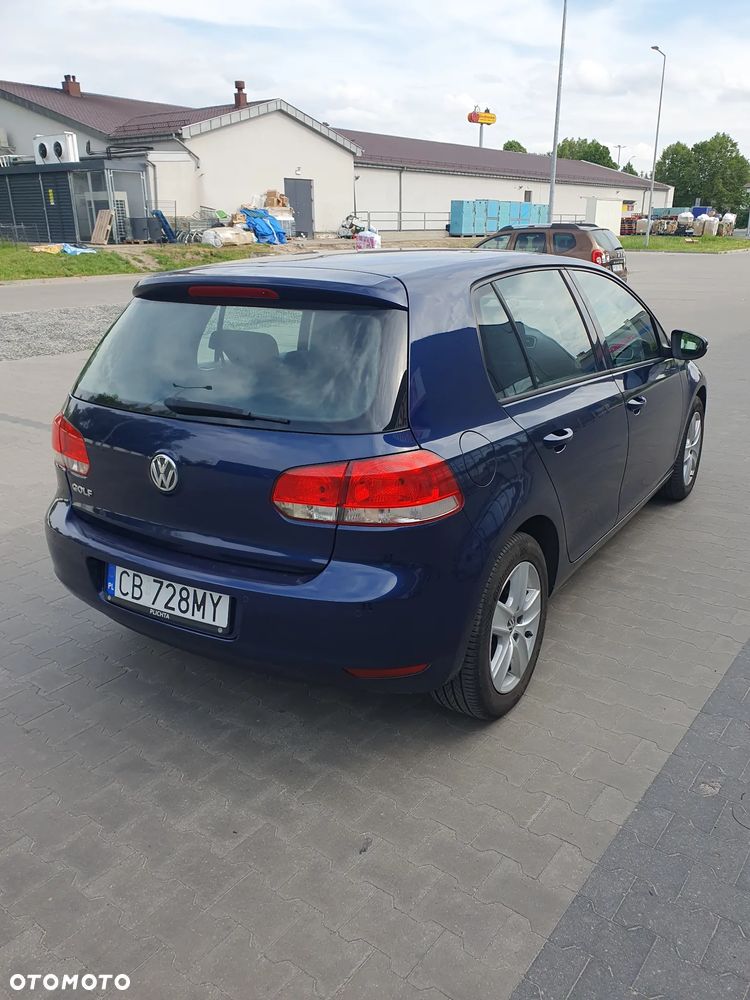 Volkswagen Golf 1.6 Comfortline - 6
