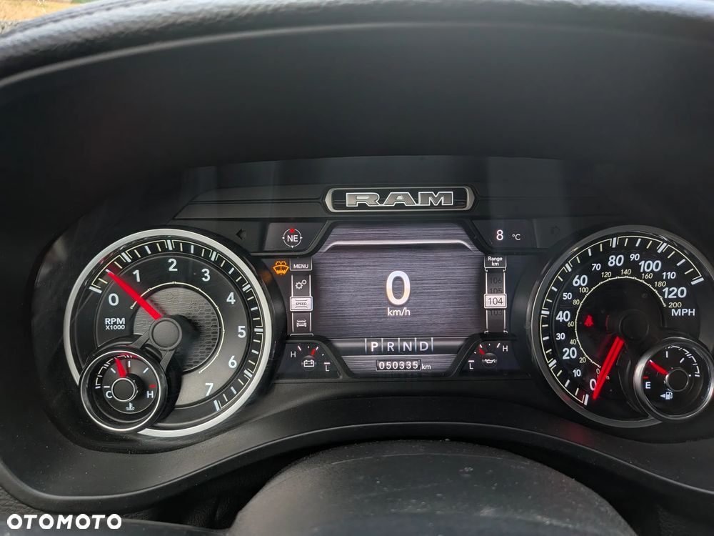 RAM 1500 5.7 Crew Cab Laramie - 22