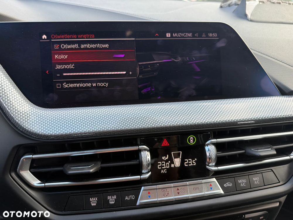 BMW Seria 1 118i Sport Line - 28