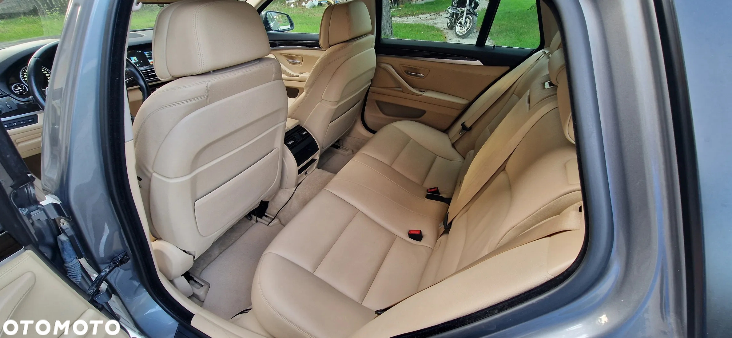 BMW Seria 5 535d xDrive Luxury Line - 8