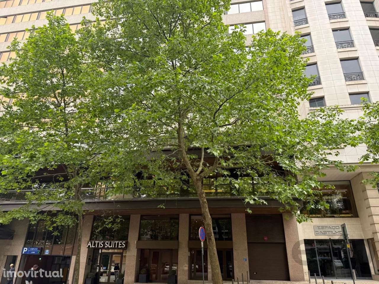 Garagem à venda, na Rua Castilho - Grande imagem: 4/4