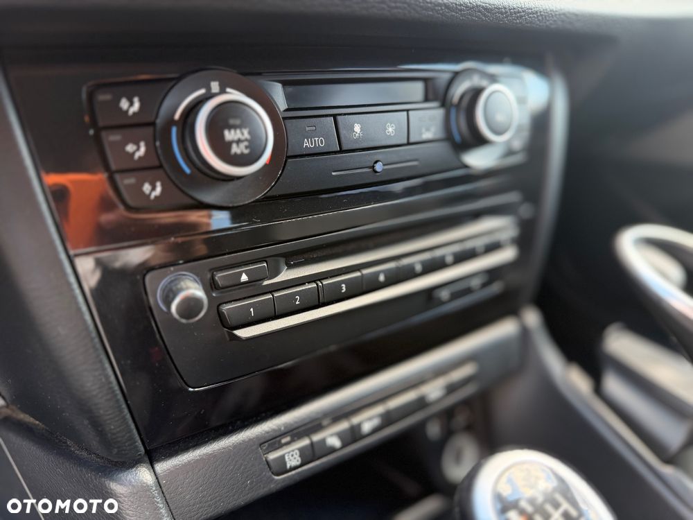 BMW X1 sDrive18d - 17