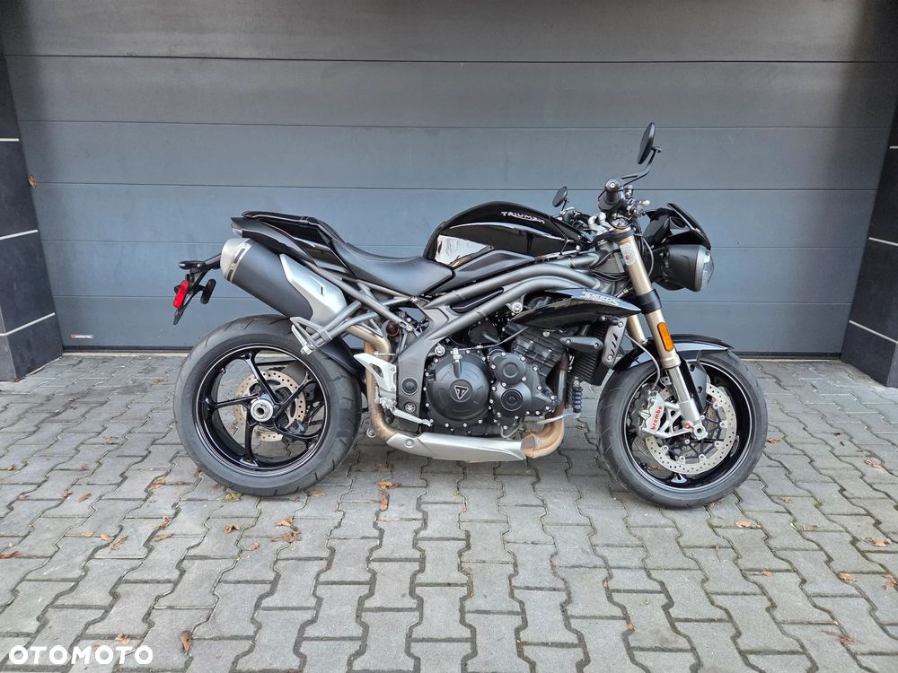Triumph Speed Triple - 16