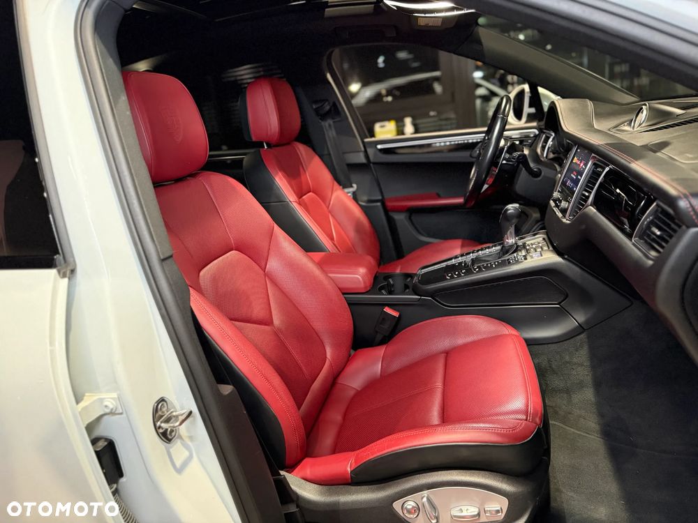 Porsche Macan S - 18