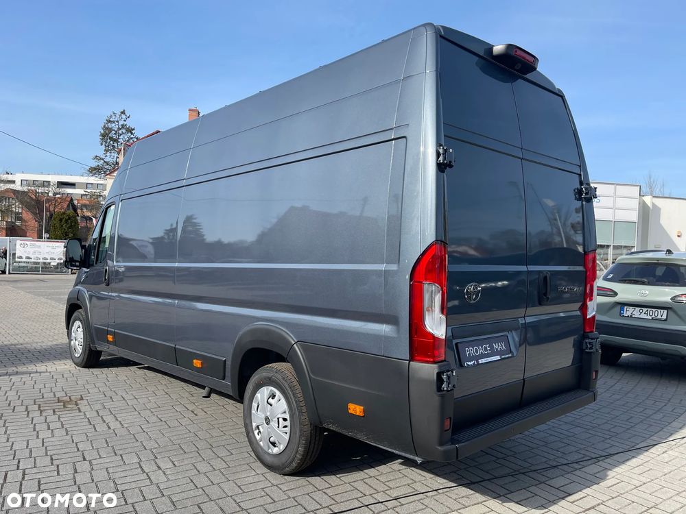Toyota Proace Max - 7