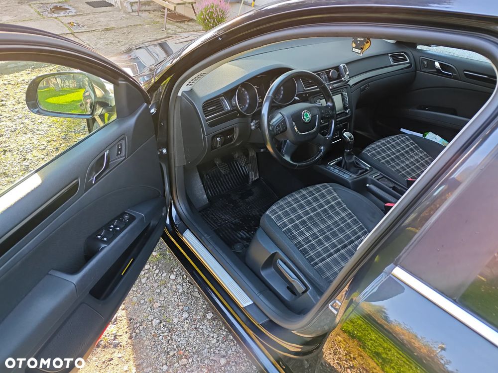 Skoda Superb 2.0 TDI Elegance - 12