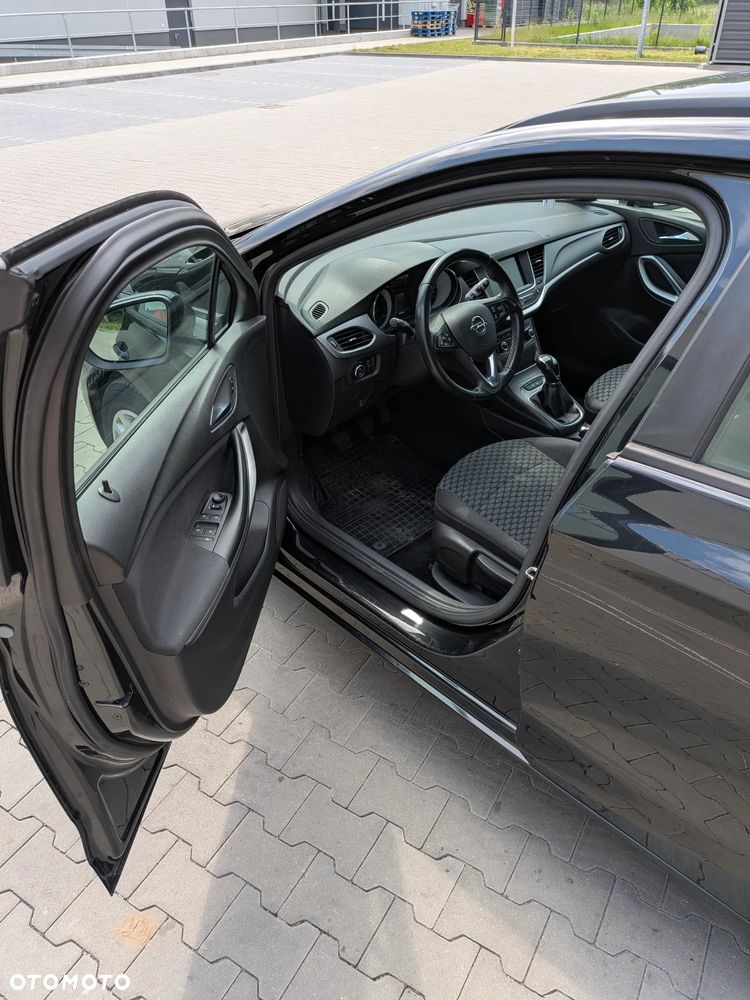 Opel Astra 1.4 T Enjoy - 7
