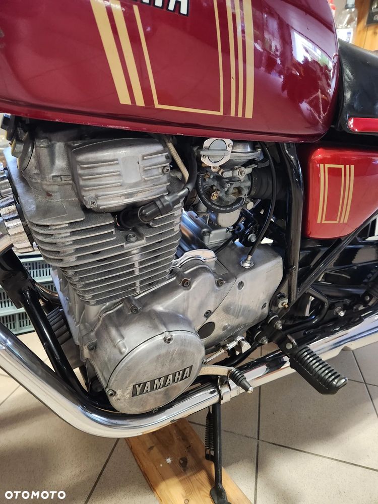 Yamaha XS - 2