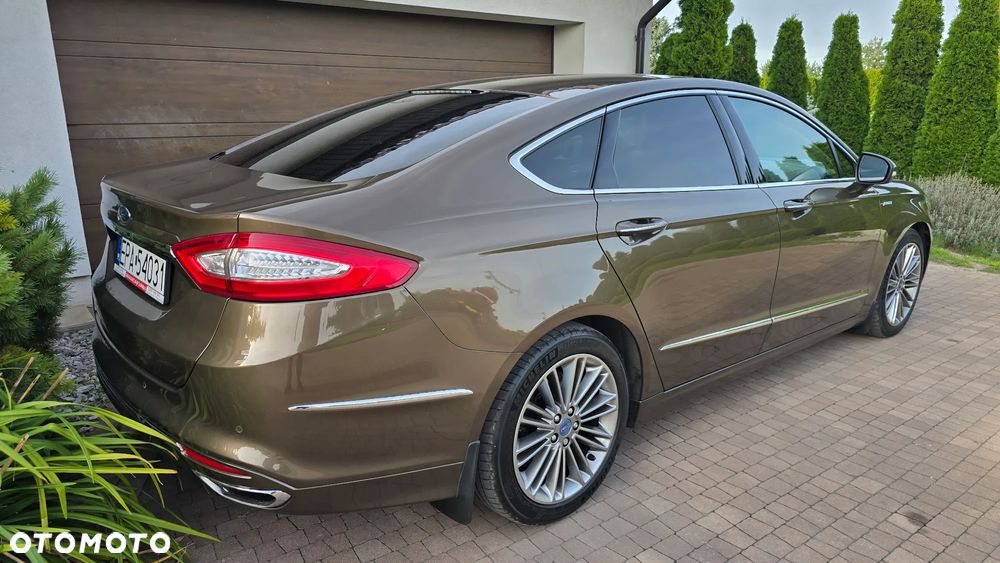 Ford Mondeo Vignale 2.0 EcoBoost - 11