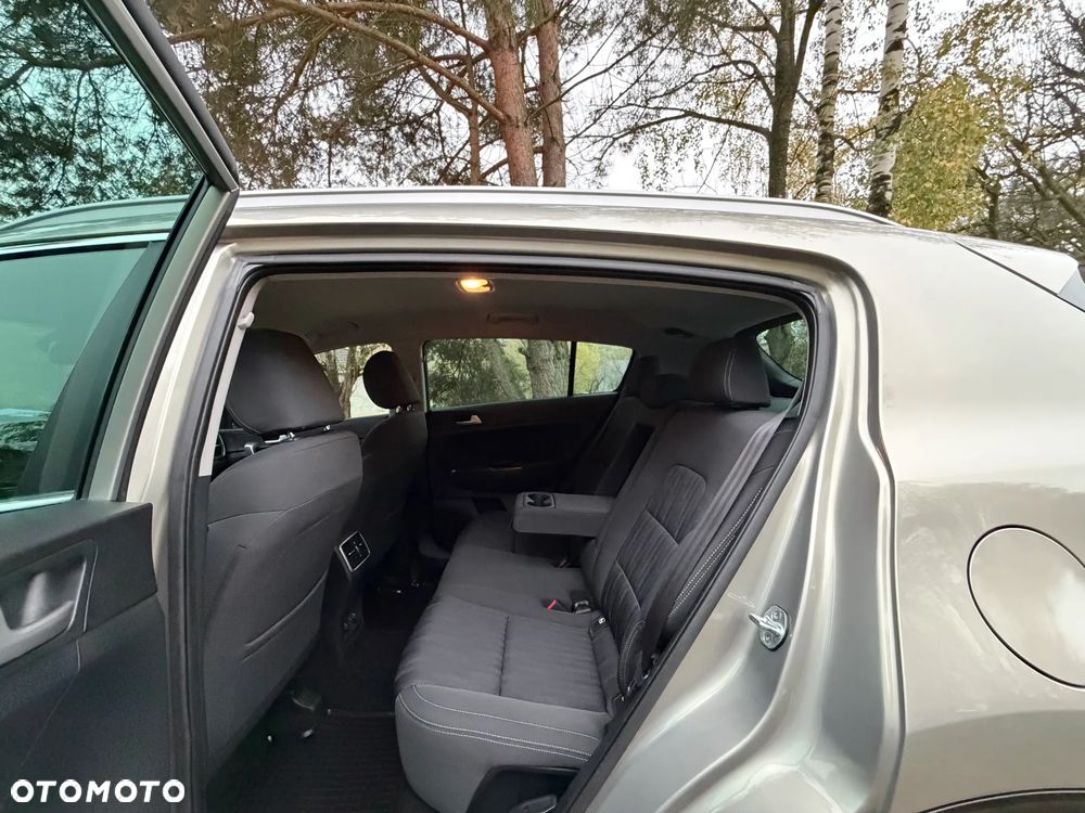 Kia Sportage 1.7 CRDI L 2WD - 22