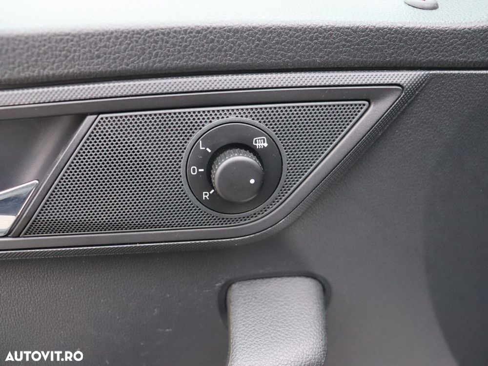 Skoda Fabia - 11