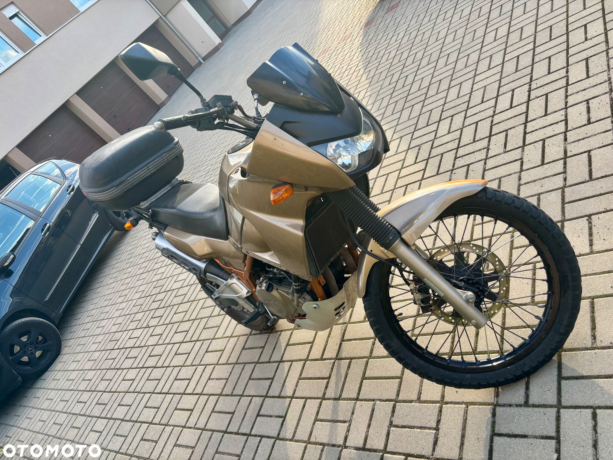 Kawasaki KLE - 4