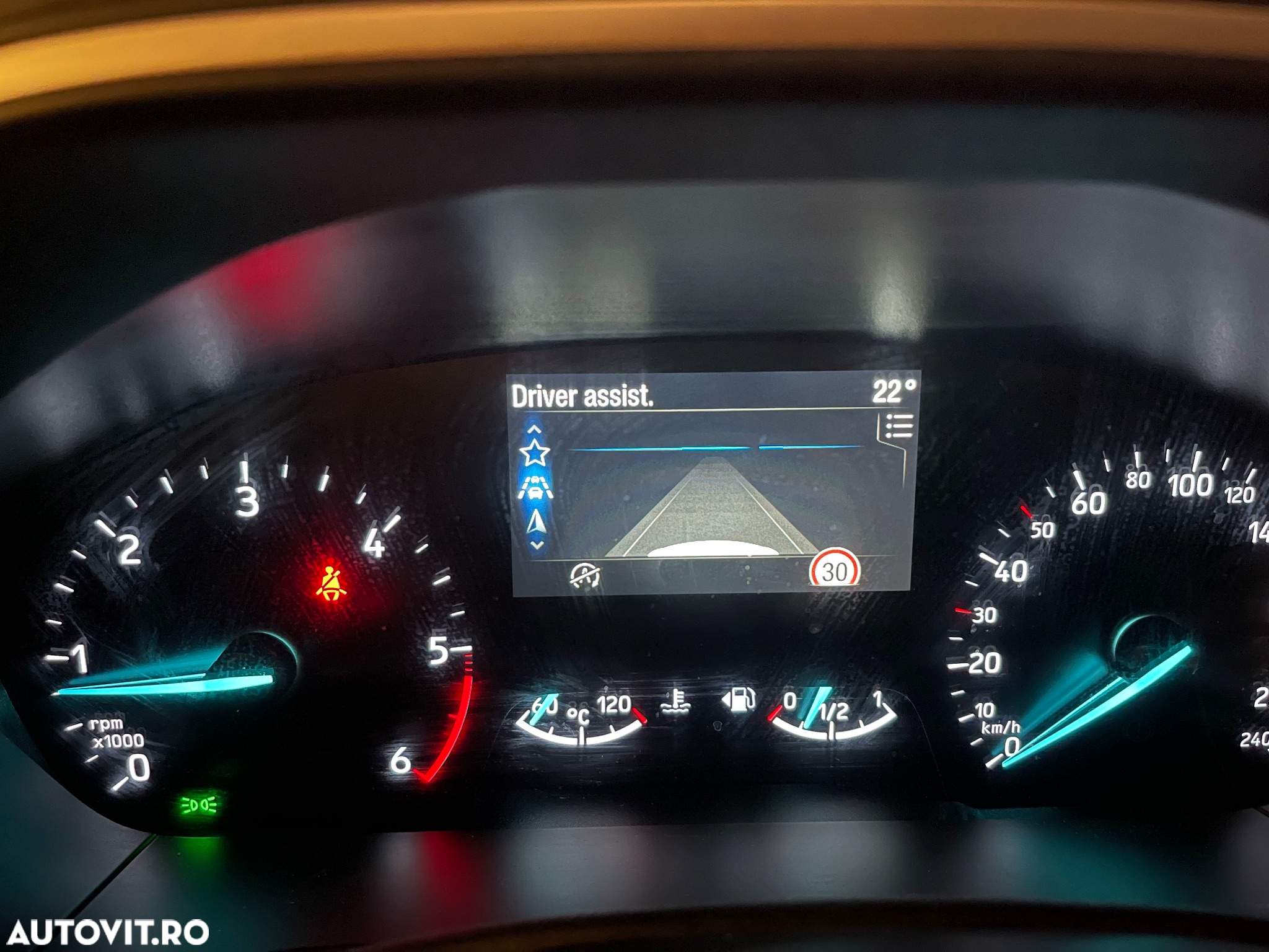 Ford Focus 1.5 EcoBlue Trend Edition - 27