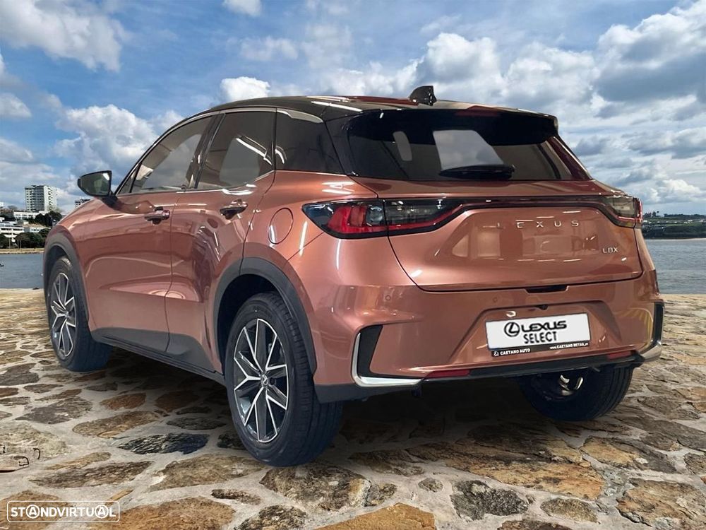 Lexus LBX Cool+ - 2