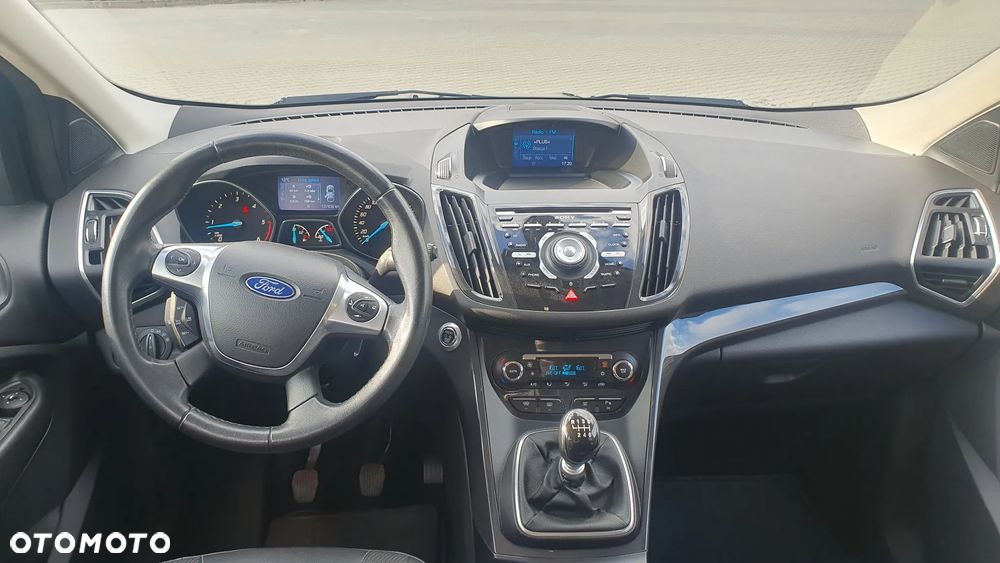 Ford Kuga 2.0 TDCi 4x4 Titanium - 11