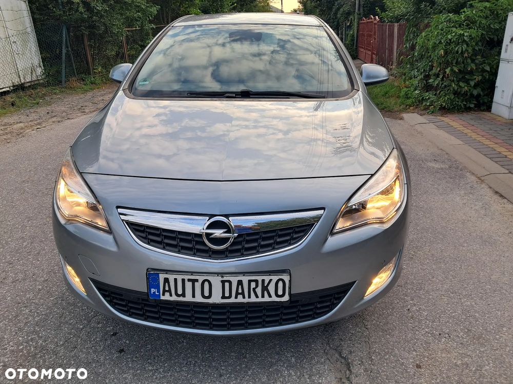 Opel Astra 1.4 Turbo Color Edition - 16