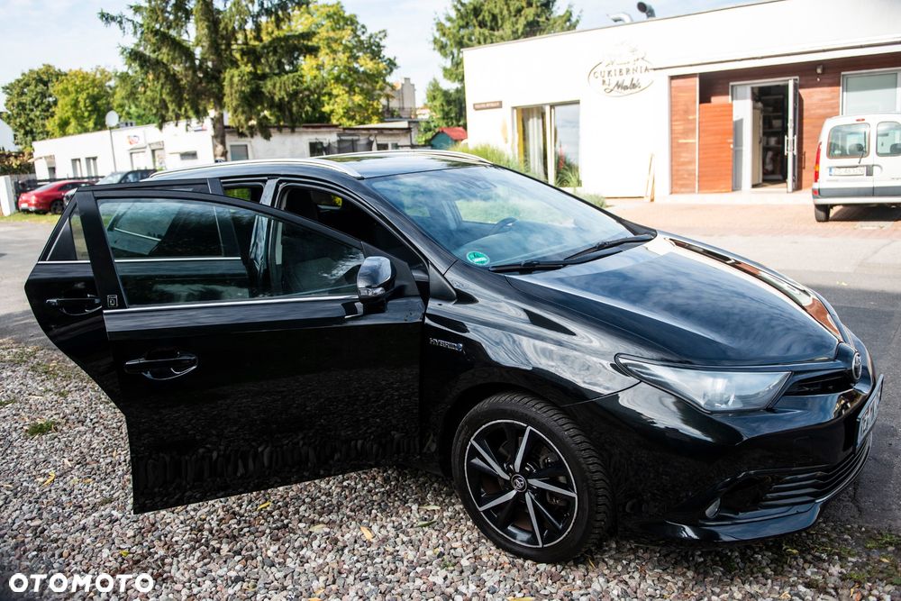 Toyota Auris - 12