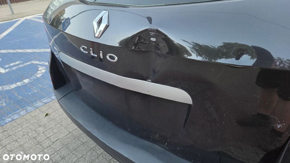 Renault Clio - 6
