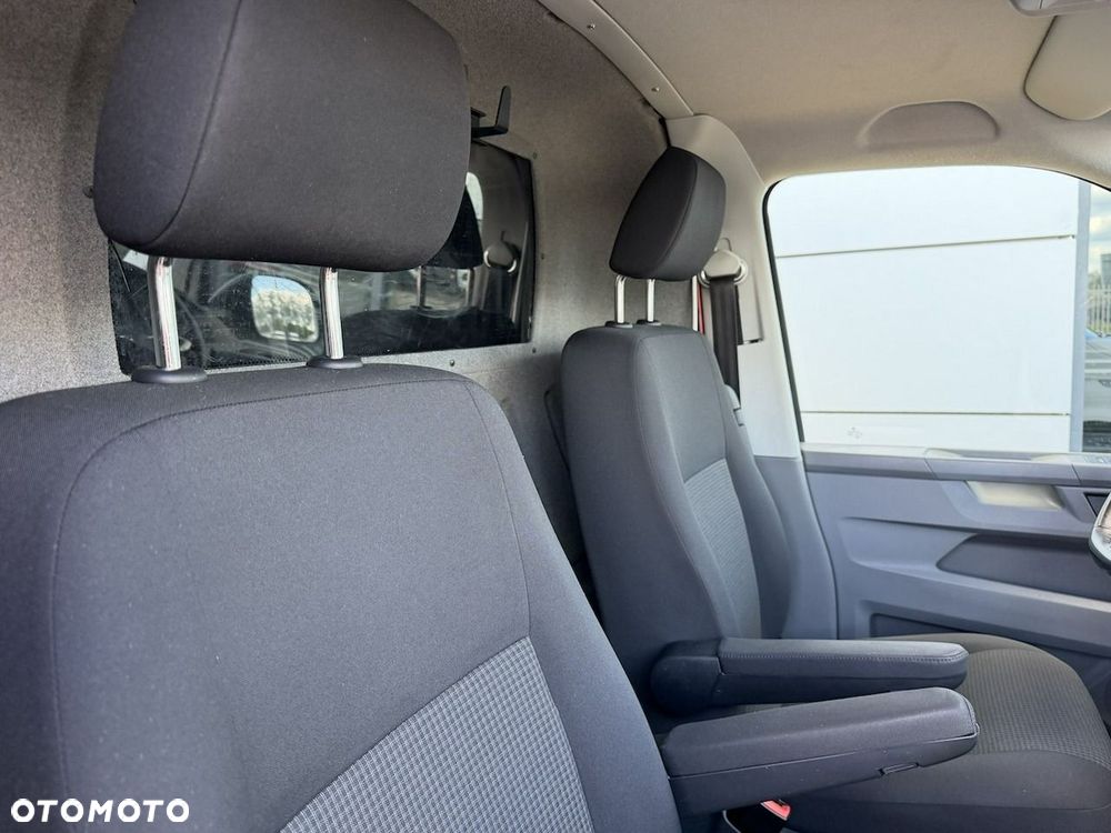 Volkswagen Transporter - 17