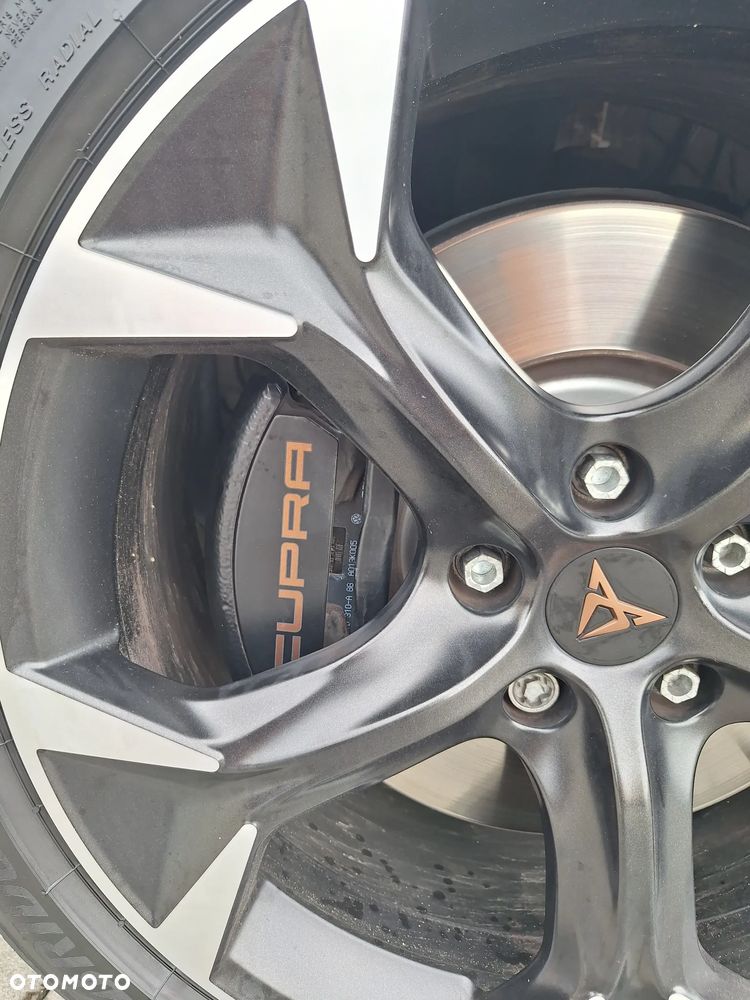 Cupra Formentor 2.0 TSI 4Drive VZ Tribe Edition DSG - 11