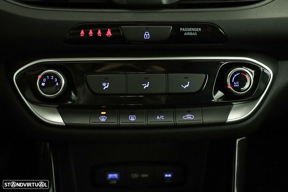 Hyundai i30 1.0 T-GDI Style Plus - 13