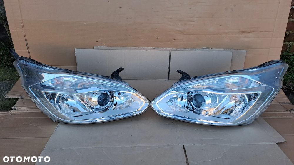 FORD TRANSIT CUSTOM 2013- LEWA PRAWA LAMPA PRZÓD SOCZEWKA KOMPLET  GK21-13D153-BA / GK21-13D152-BA - 1