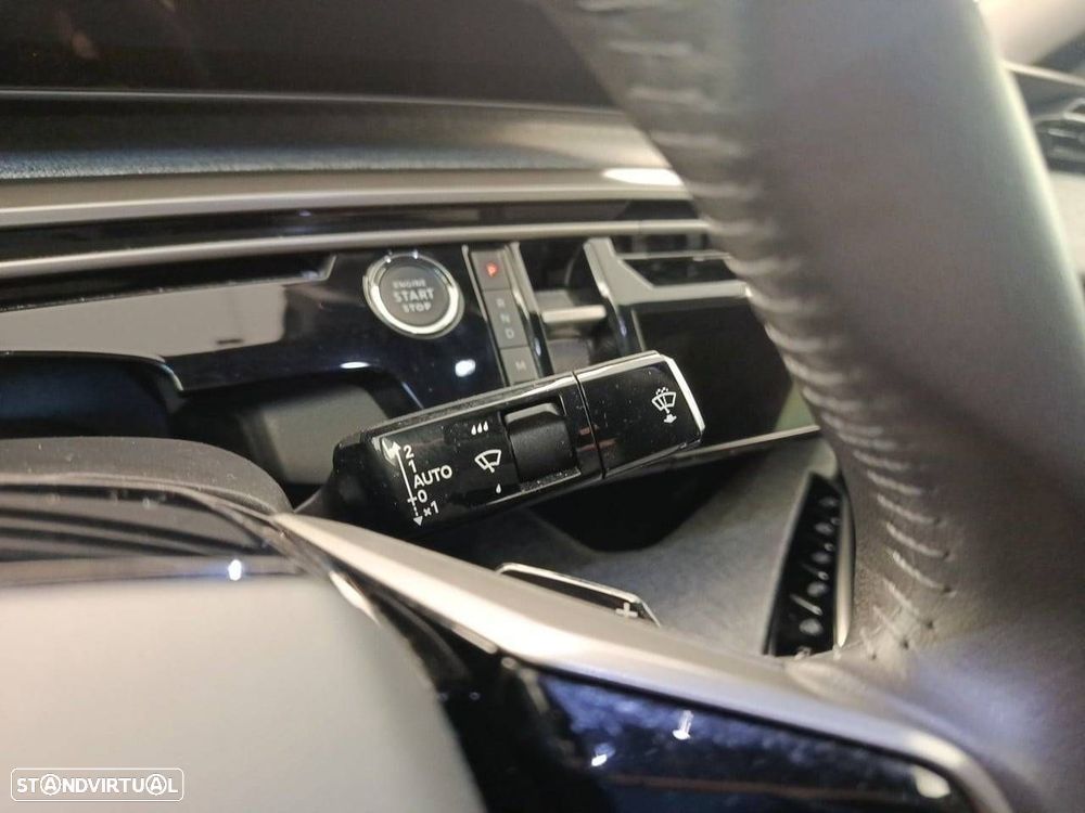 Peugeot 3008 1.2 Hybrid Allure e-DCS6 - 15