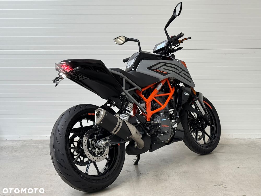KTM Duke - 4
