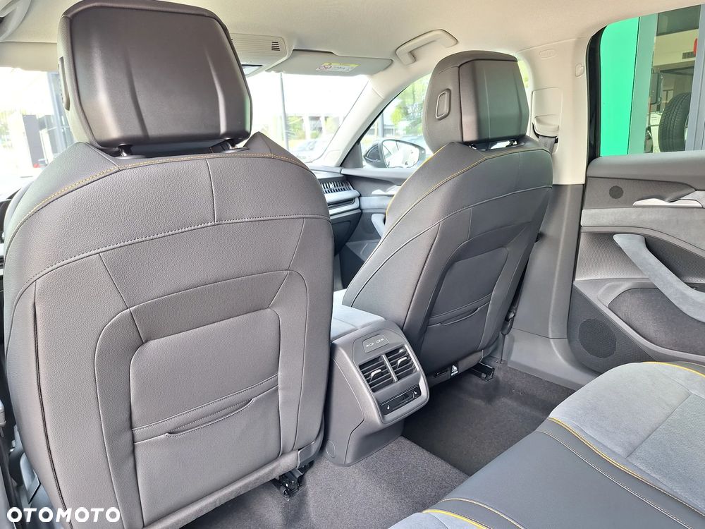 Skoda Superb 2.0 TSI Edition 130 DSG - 11