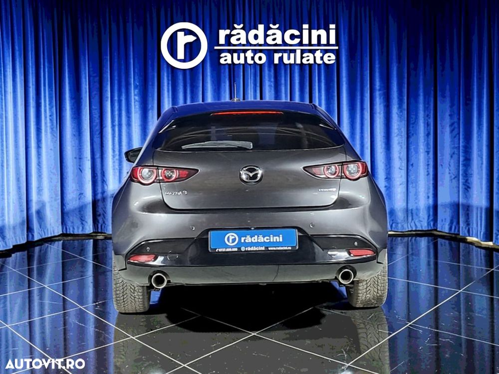 Mazda 3 - 7