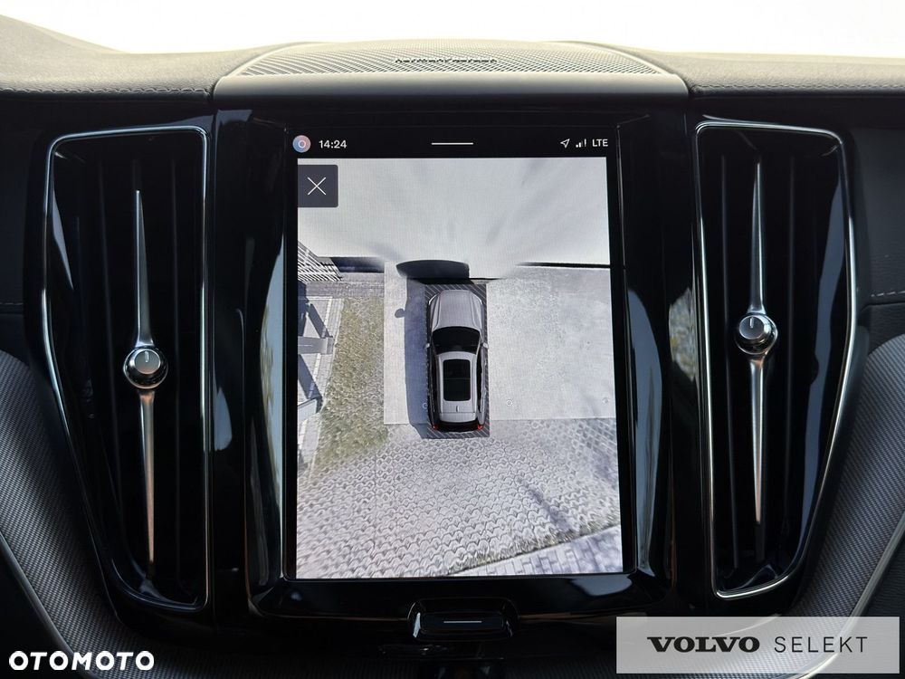 Volvo XC 60 - 36
