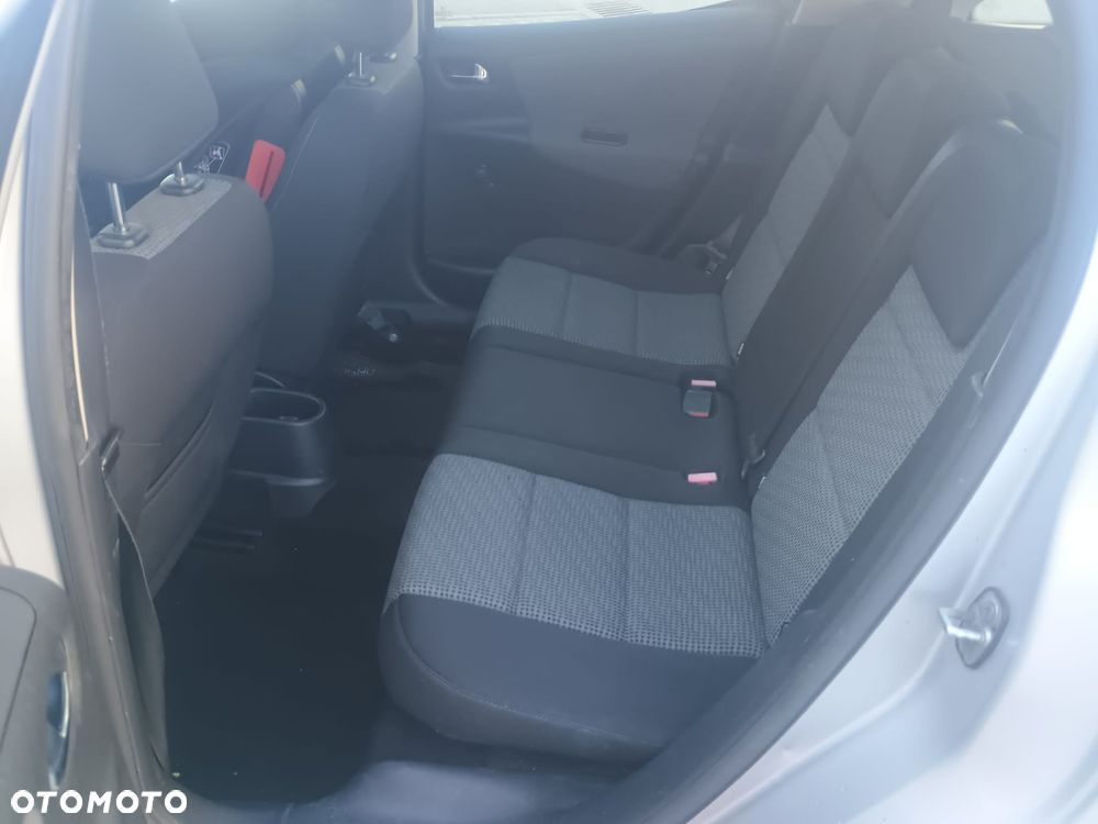 Peugeot 207 - 8